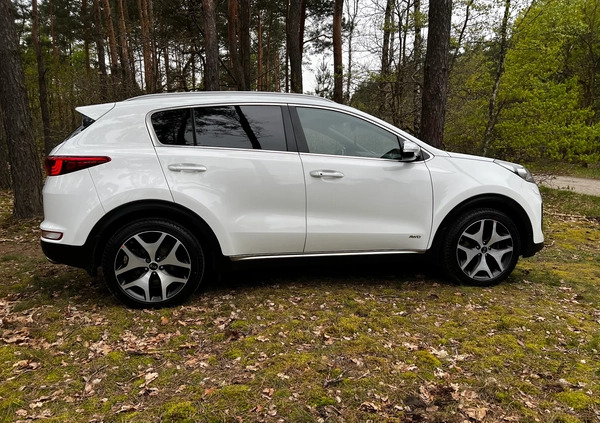 Kia Sportage cena 82000 przebieg: 157800, rok produkcji 2016 z Sulejówek małe 254